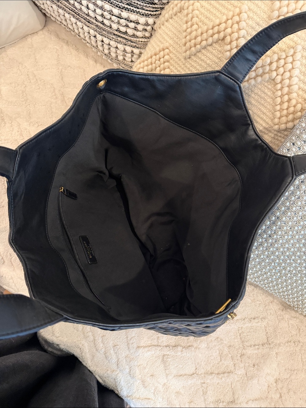 Saint Laurent Black Quilted Leather Tote with Gold Logo - Picture 3 of 6